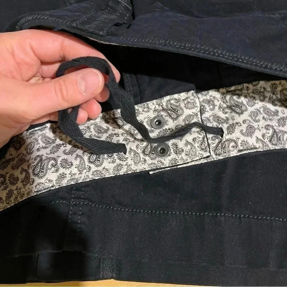 Athleta Everyday Skirt Black Snap Pockets Women’s Size 6 - Picture 4 of 9